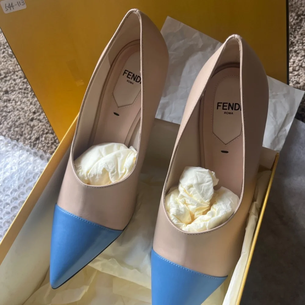 Authentic Fendi Leather multi colored Heels EU size 38, US size 7.5 - NWOT - Picture 2 of 11